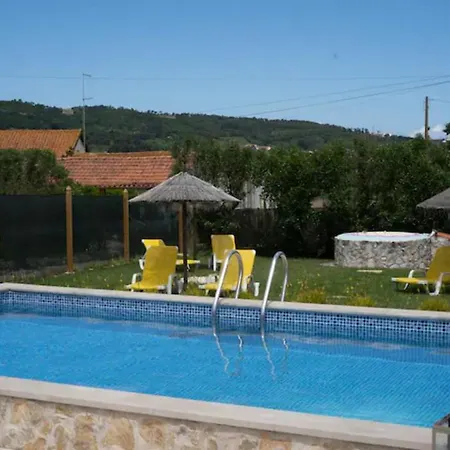 Retiro Alma Em Flor Quinta Privada Com Piscina * Ναζαρέ